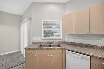 8 Buttonwood Place, Palm Coast, FL 32137 - Photo 16