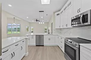 38 Kingsley Cir, Ormond Beach, FL 32174 - Photo 2