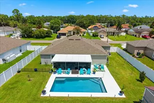 16 Pickwood Pl, Palm Coast, FL 32164 - Photo 2