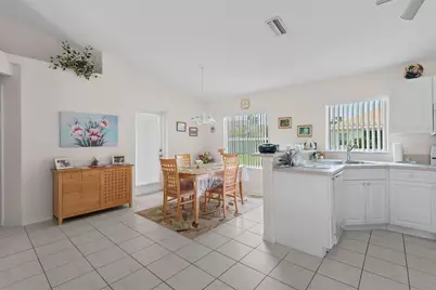 52 Fenwick Lane, Palm Coast, FL 32137 - Photo 14