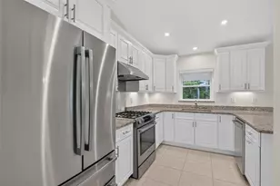 39 White House Dr, Palm Coast, FL 32164 - Photo 12
