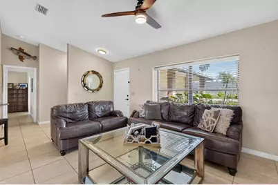 109 Coral Reef Court N, Palm Coast, FL 32137 - Photo 6