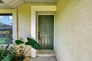 109 Coral Reef Ct N, Palm Coast, FL 32137 - Photo 4