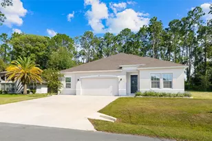 14 Woodworth Dr, Palm Coast, FL 32164 - Photo 1
