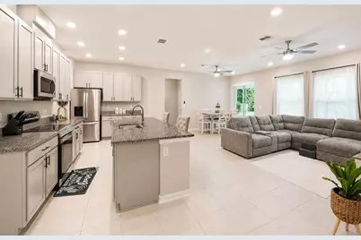 14 Woodworth Drive, Palm Coast, FL 32164 - Photo 4
