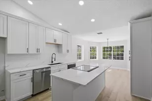 2 Elder Pl, Palm Coast, FL 32164 - Photo 4