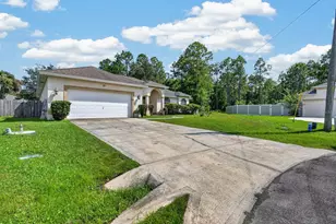 25 Kathryn Pl, Palm Coast, FL 32164 - Photo 4