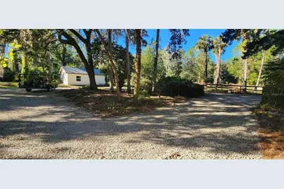 680 E Black Point Road, Bunnell, FL 32110 - Photo 10