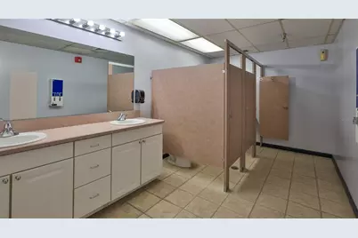 2 Commerce Boulevard, Palm Coast, FL 32164 - Photo 20