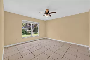 37 Pine Hill Ln, Palm Coast, FL 32164 - Photo 12