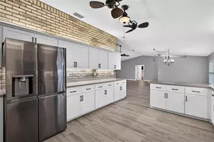 1102 12th St, Edgewater, FL 32132 - Photo 16