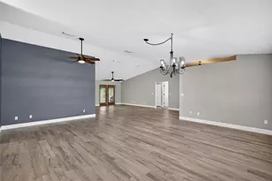 1102 12th St, Edgewater, FL 32132 - Photo 12