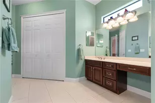 8 N Waterview Dr, Palm Coast, FL 32137 - Photo 16