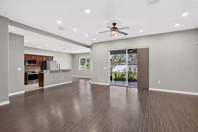 27 Porwyn Lane, Palm Coast, FL 32164 - Photo 4