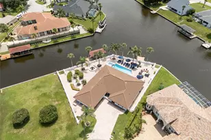 13 Carollo Ct, Palm Coast, FL 32137 - Photo 2