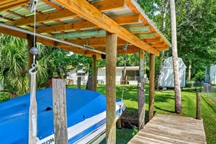 55707 Jamie Dr, Astor, FL 32102 - Photo 6