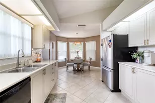 982 Breezemont Ct, Port Orange, FL 32127 - Photo 18