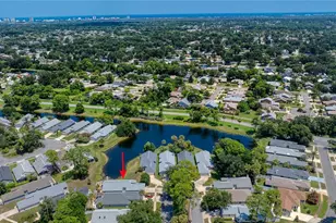 982 Breezemont Ct, Port Orange, FL 32127 - Photo 2