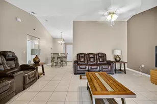 8 Fawn Ln, Palm Coast, FL 32137 - Photo 24
