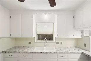2125 W Lou Dr, Jacksonville, FL 32216 - Photo 20