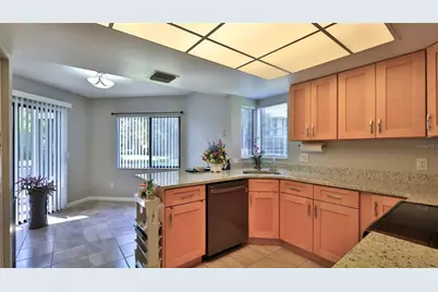 5 Sherbury Court, Palm Coast, FL 32137 - Photo 12