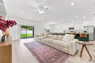 5 Pine Bush Ln, Palm Coast, FL 32164 - Photo 4