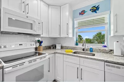 300 S Central Avenue #203, Flagler Beach, FL 32136 - Photo 14