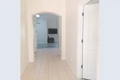 82 Veranda Way #91, Palm Coast, FL 32137 - Photo 2
