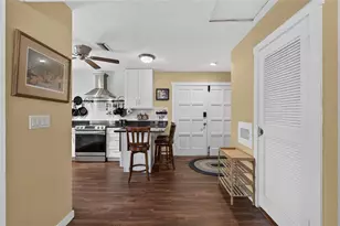 13 Fairview Ln, Palm Coast, FL 32137 - Photo 10