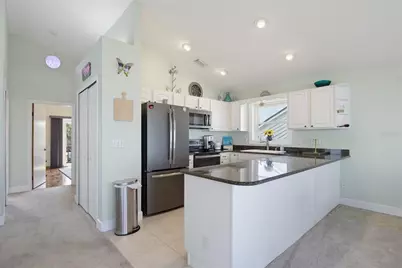 712 Central Ave N, Flagler Beach, FL 32136 - Photo 10