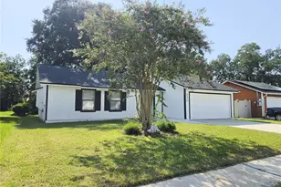 850 Aries Rd W, Jacksonville, FL 32216 - Photo 4