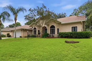 19 Woodguild Pl, Palm Coast, FL 32164 - Photo 2