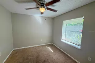 38 Berkshire Ln, Palm Coast, FL 32137 - Photo 14