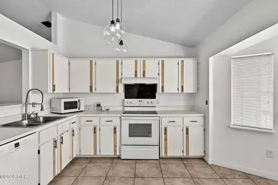 874 Goldcoast Drive, Deltona, FL 32725 - Photo 4