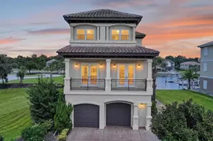 303 Yacht Harbor Dr, Palm Coast, FL 32137 - Photo 1