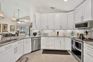 54 Shinnecock Dr, Palm Coast, FL 32137 - Photo 10