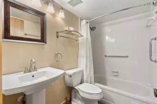 13 Mid Oaks Cir, Palm Coast, FL 32137 - Photo 20