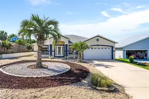 205 S 24th St, Flagler Beach, FL 32136 - Photo 2