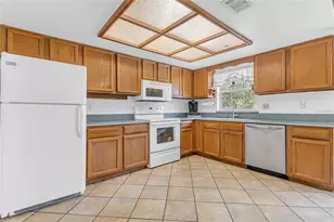 221 Odham Dr, Sanford, FL 32773 - Photo 16
