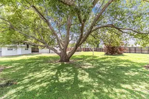 221 Odham Dr, Sanford, FL 32773 - Photo 6