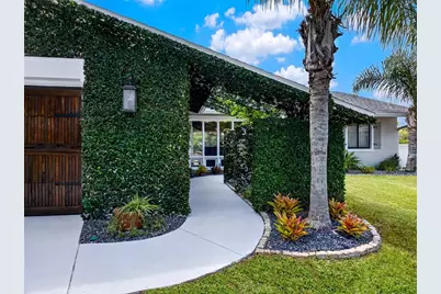 22 Cottonton Court, Palm Coast, FL 32137 - Photo 6