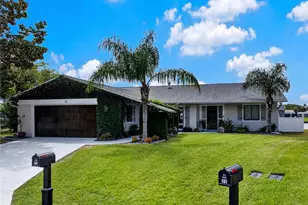 22 Cottonton Ct, Palm Coast, FL 32137 - Photo 8