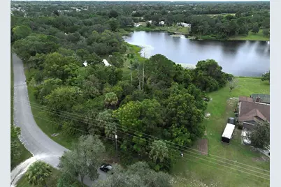 Collins Avenue, Orange City, FL 32763 - Photo 14