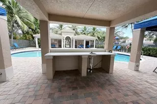 8074 Murano Cir, Palm Beach Gardens, FL 33418 - Photo 30