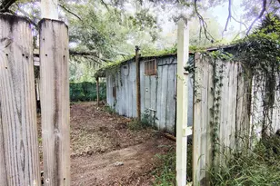 27401 Main Ave, Okahumpka, FL 34762 - Photo 8