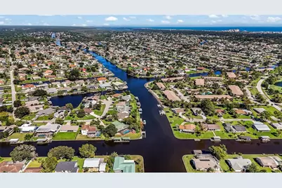 64 Fleming Court, Palm Coast, FL 32137 - Photo 6
