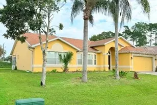 12 Fallen Oak Ln, Palm Coast, FL 32137 - Photo 2