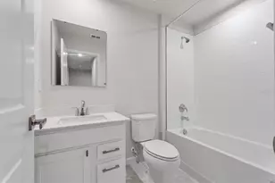 19 Alexander Ln, Palm Coast, FL 32164 - Photo 10