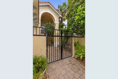 27 Sandpiper Lane, Palm Coast, FL 32137 - Photo 12