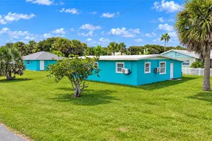 2328 S Daytona Ave, Flagler Beach, FL 32136 - Photo 1
